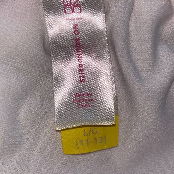 No Boundaries Multi Color Striped Bikini Top NWOT - Picture 3 of 3